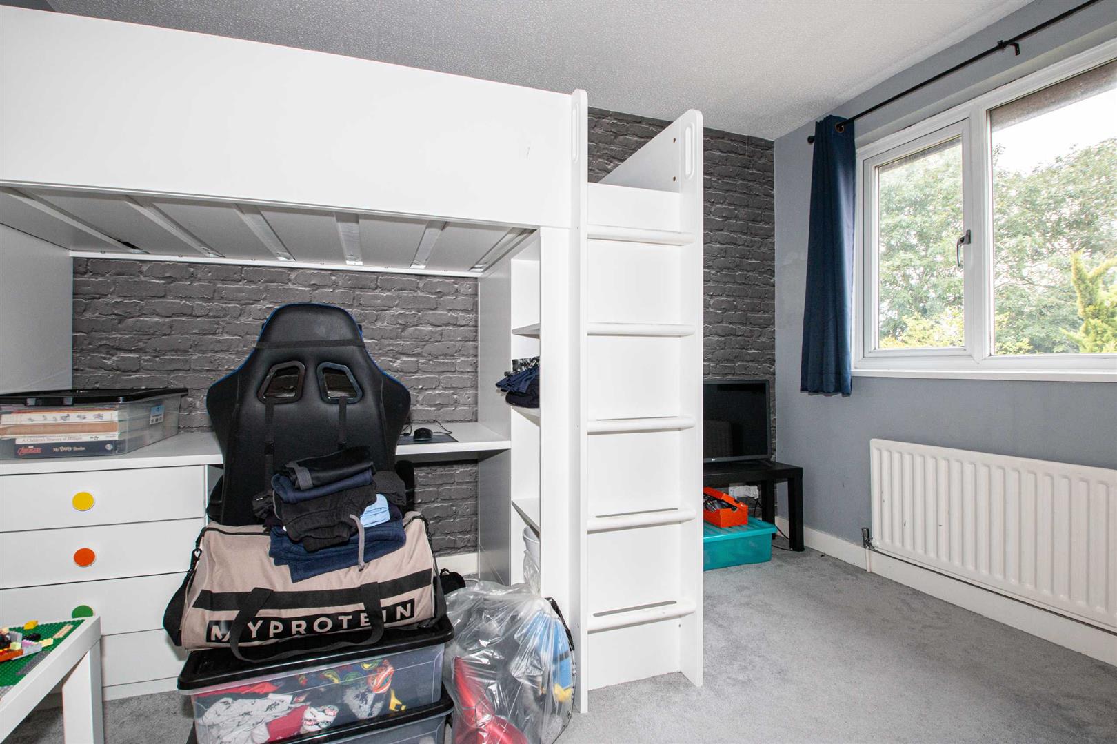 Aintree Close, Bletchley, Milton Keynes